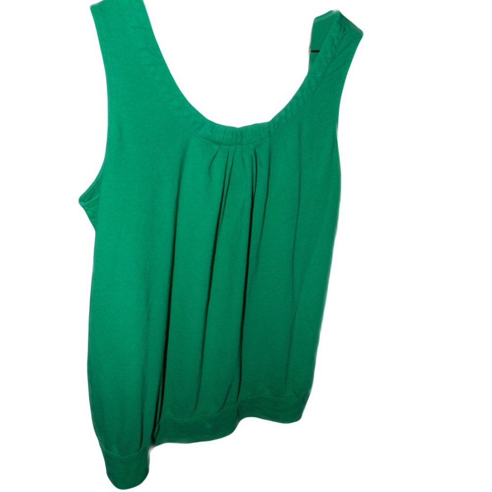 Banana Republic Simple Pleated Tank Layering